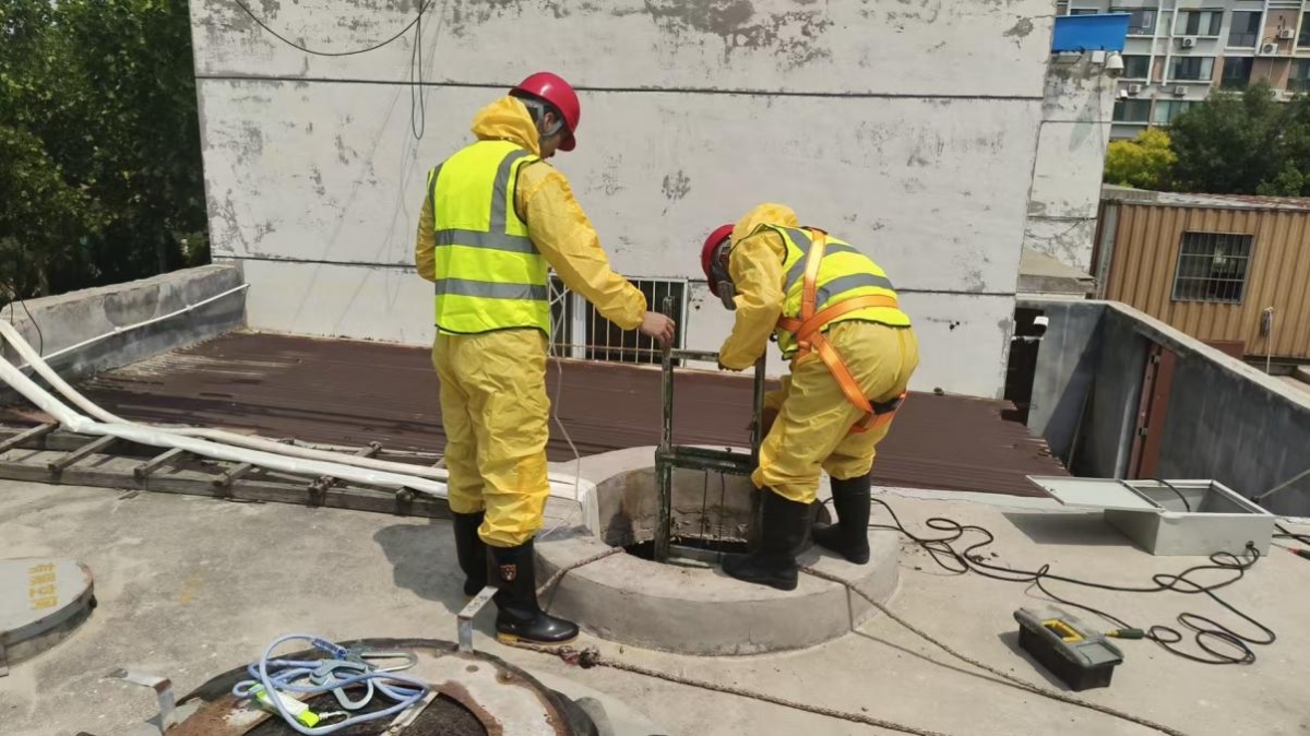 c62f74ce1705ea457bd66447c9d3f426